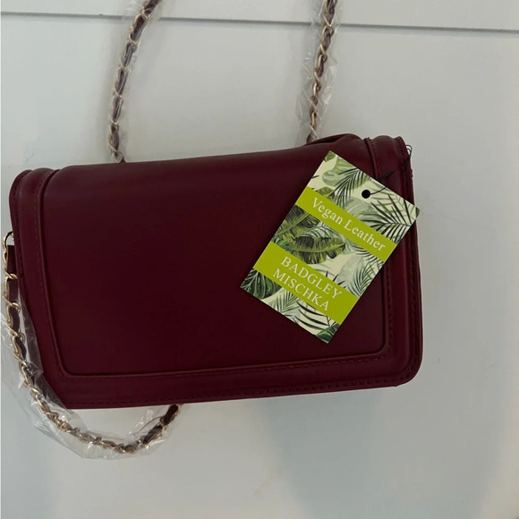 Badgley Mischka Pleated Vegan Leather Purse Crossbody Bag Burgandy - Picture 4 of 6